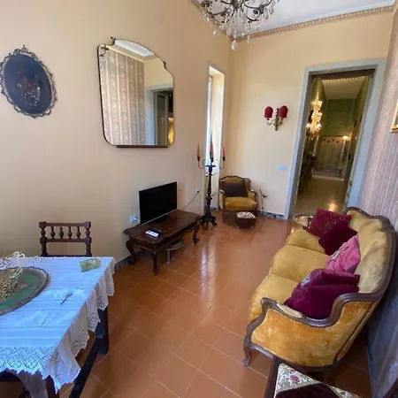 Raffinato Nel Cuore Pulsante Della Citta Apartment