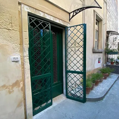 Raffinato Nel Cuore Pulsante Della Citta